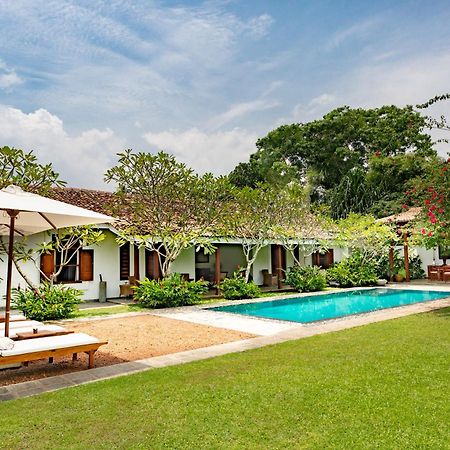 Nyne Hotels Rock Villa, Bentota Bagian luar foto