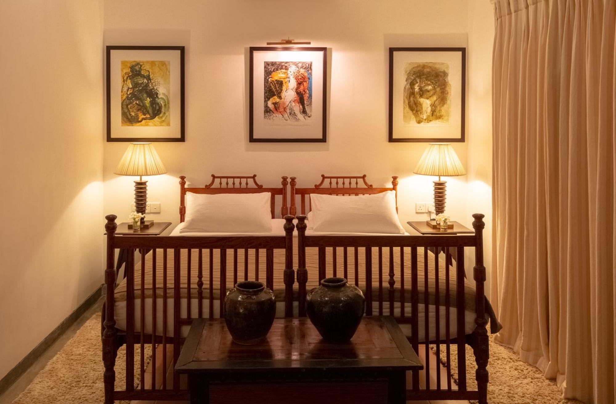Nyne Hotels Rock Villa, Bentota Bagian luar foto