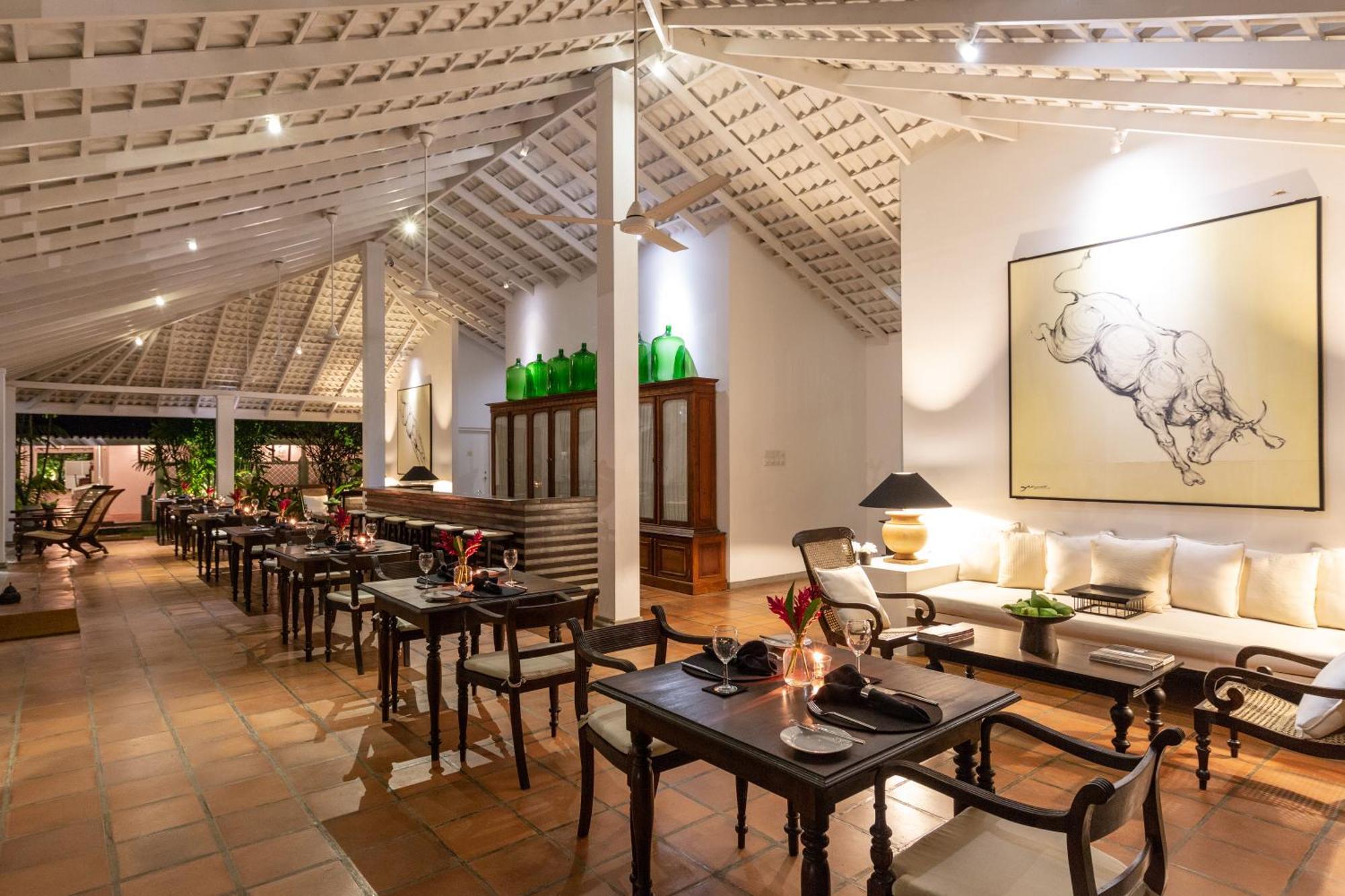 Nyne Hotels Rock Villa, Bentota Bagian luar foto