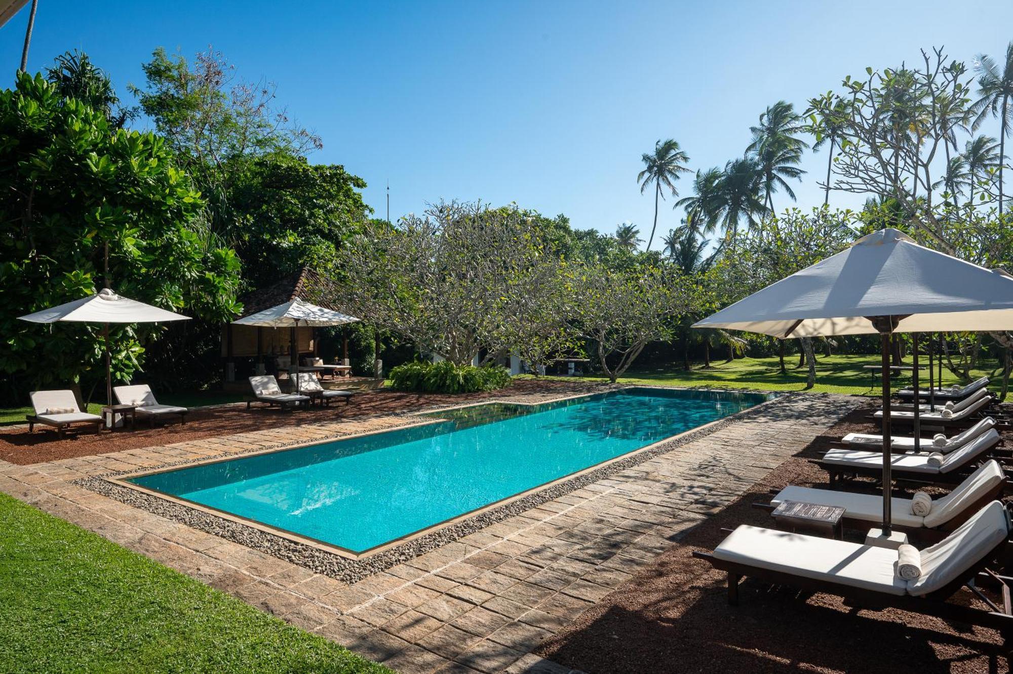 Nyne Hotels Rock Villa, Bentota Bagian luar foto
