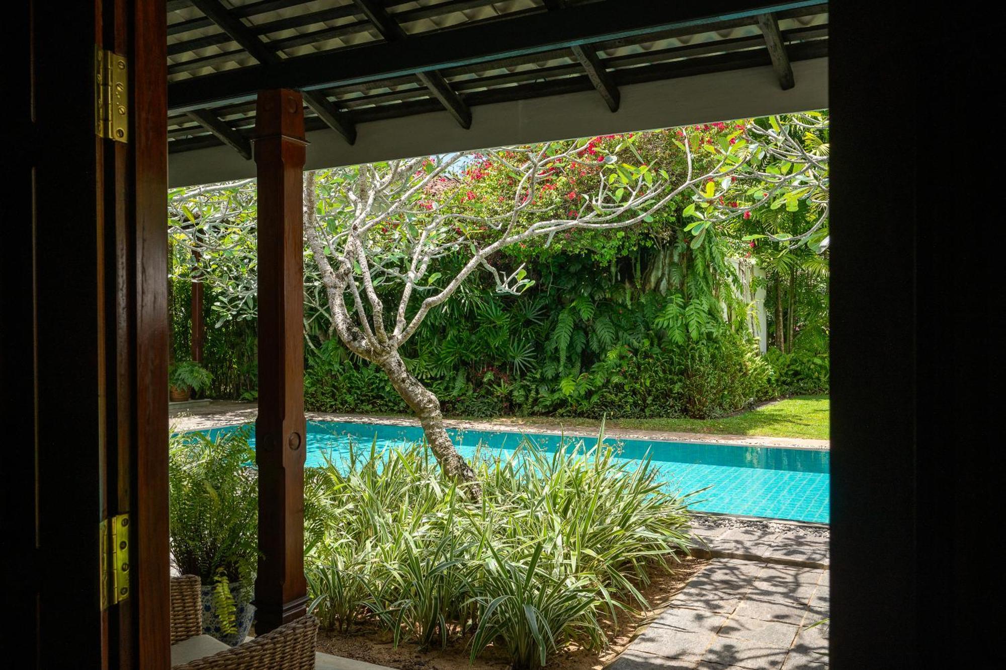 Nyne Hotels Rock Villa, Bentota Bagian luar foto