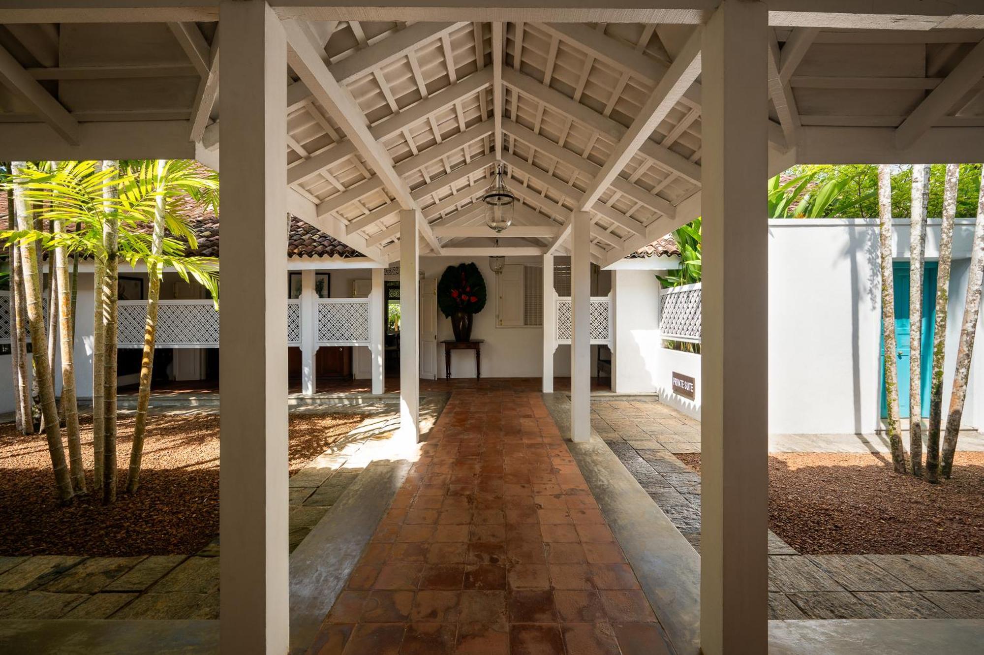 Nyne Hotels Rock Villa, Bentota Bagian luar foto