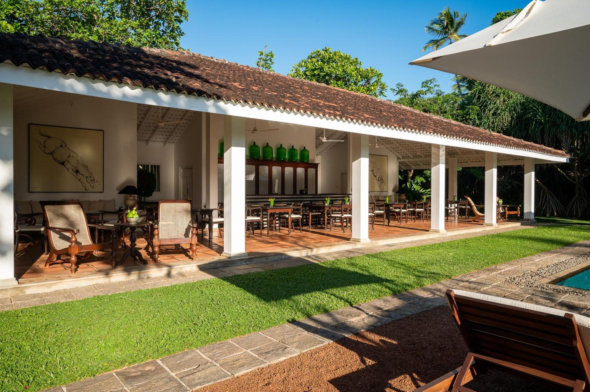 Nyne Hotels Rock Villa, Bentota Bagian luar foto