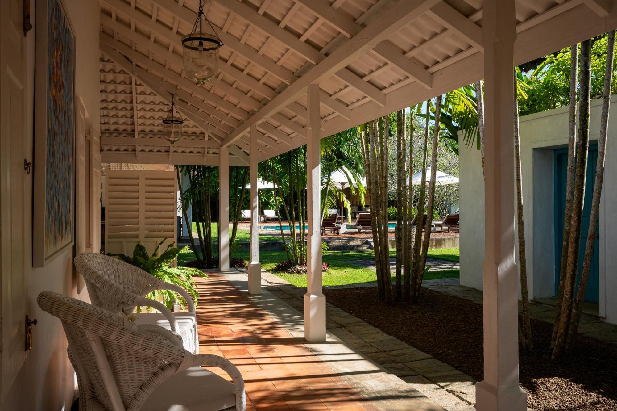 Nyne Hotels Rock Villa, Bentota Bagian luar foto