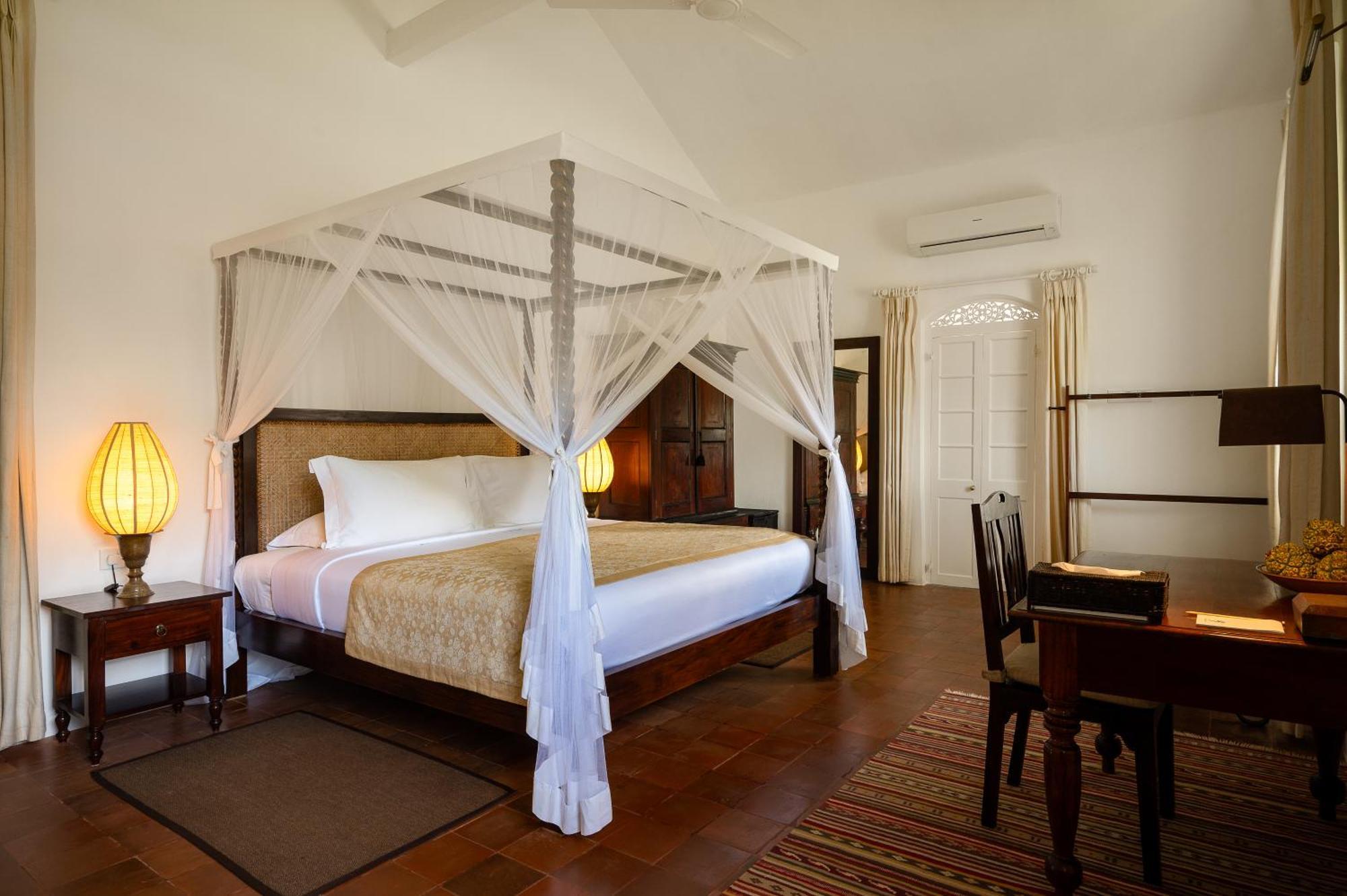 Nyne Hotels Rock Villa, Bentota Bagian luar foto