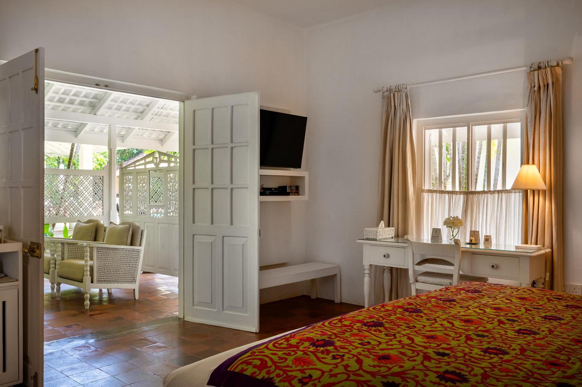 Nyne Hotels Rock Villa, Bentota Bagian luar foto