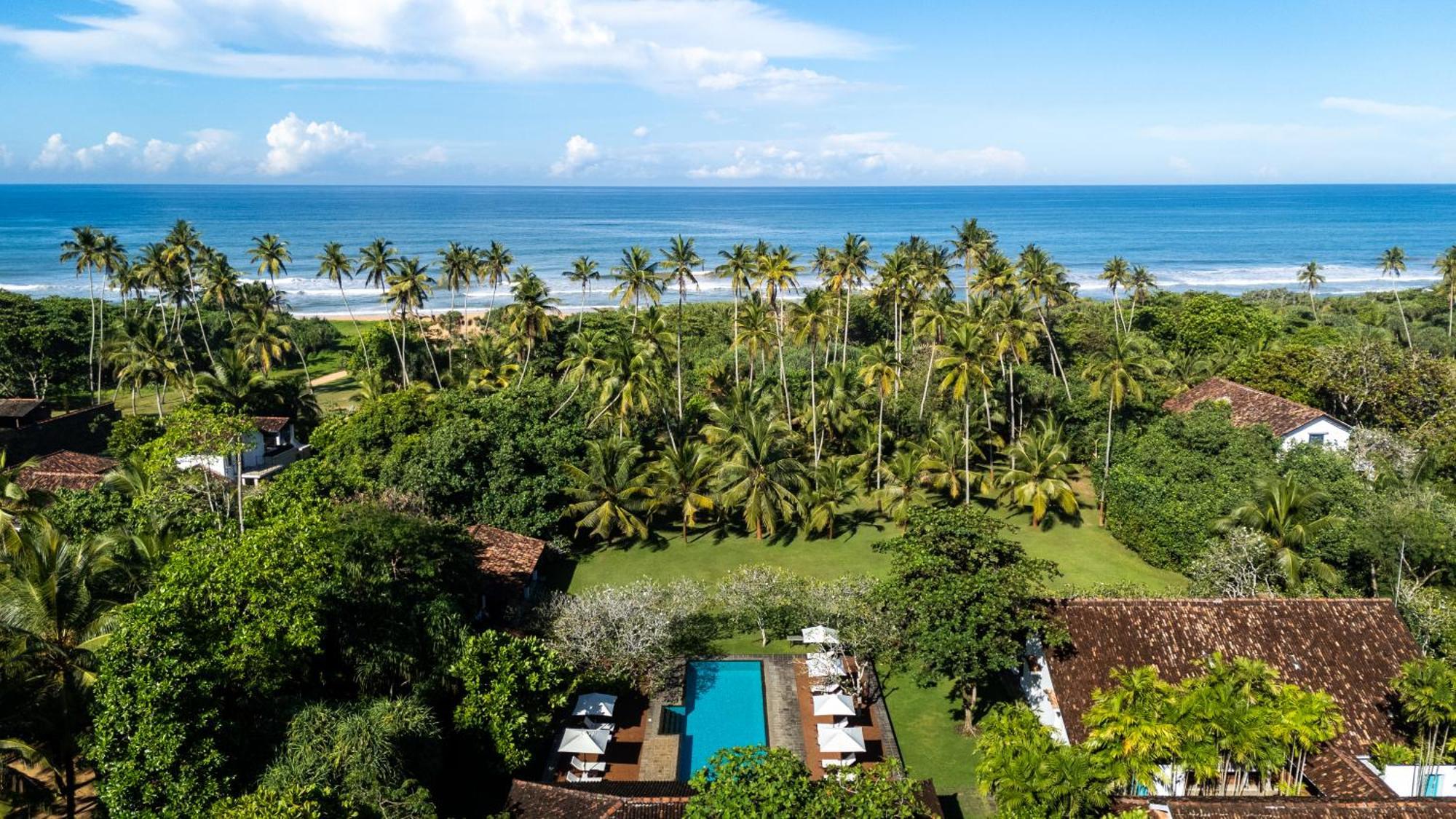 Nyne Hotels Rock Villa, Bentota Bagian luar foto